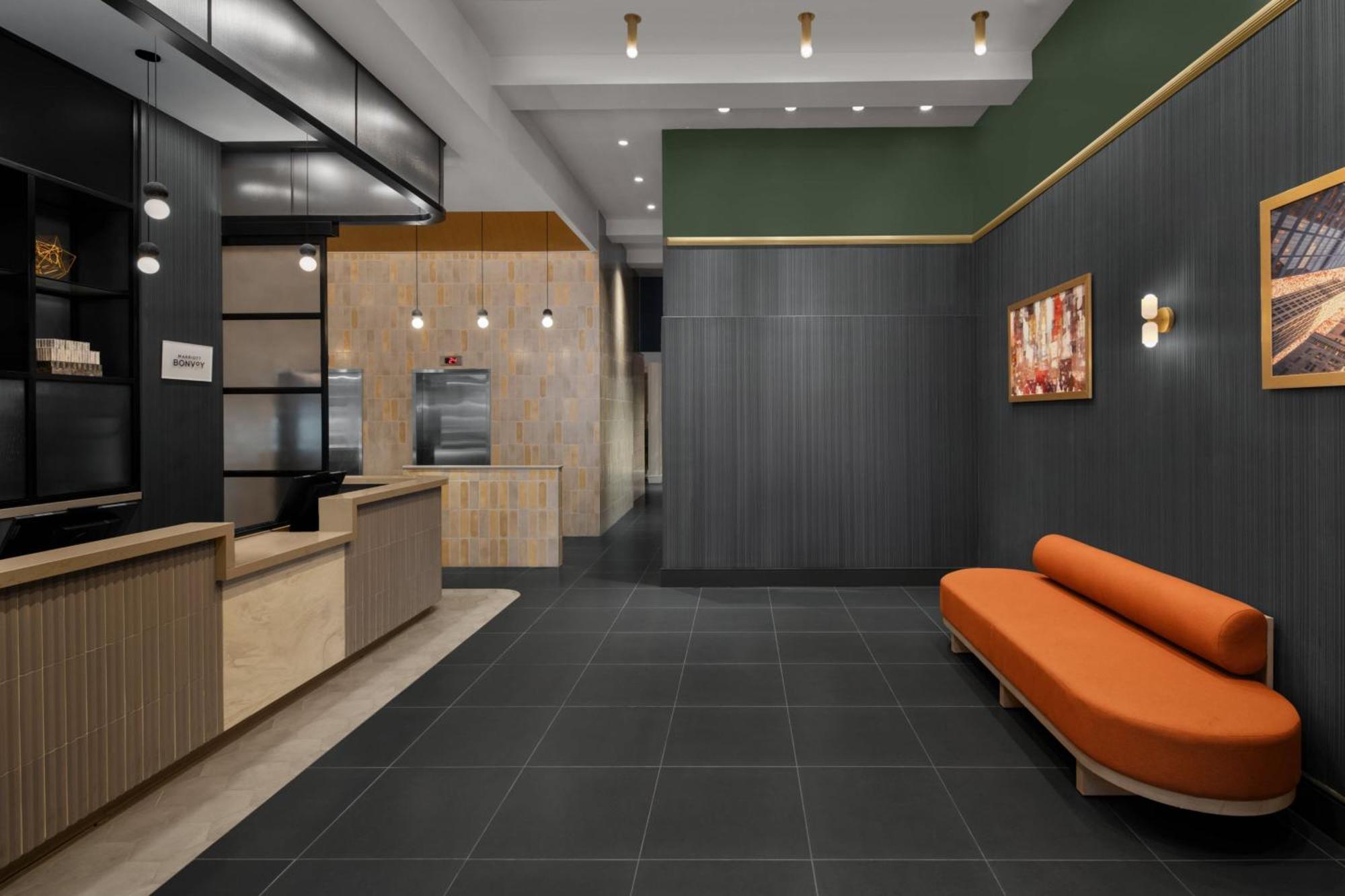 Courtyard By Marriott New York World Trade Center Area Hotel Exterior photo