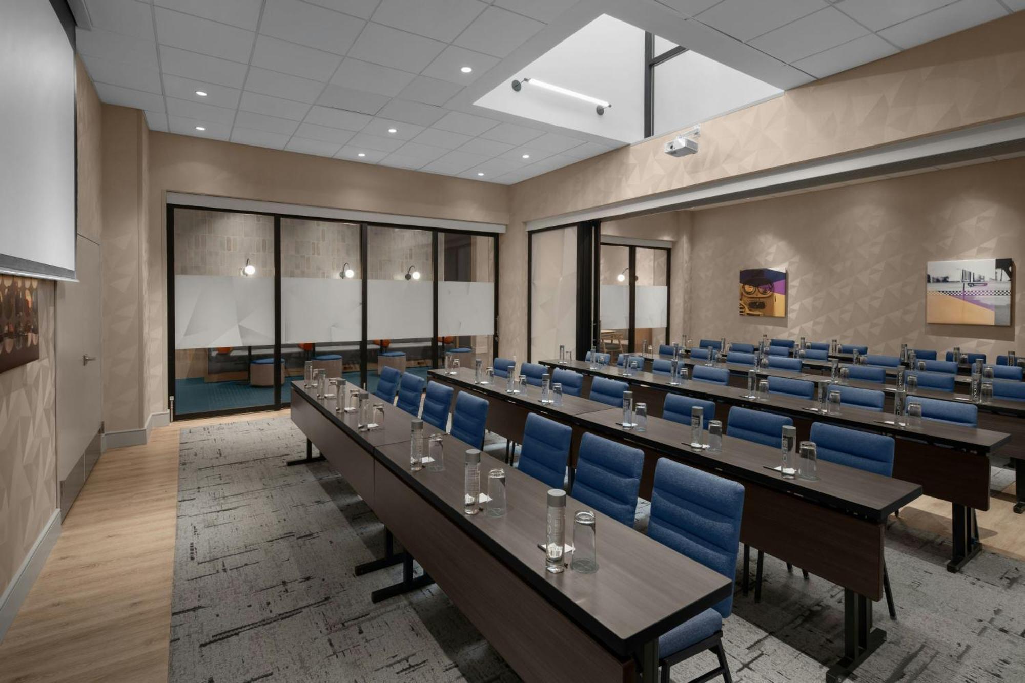Courtyard By Marriott New York World Trade Center Area Hotel Exterior photo